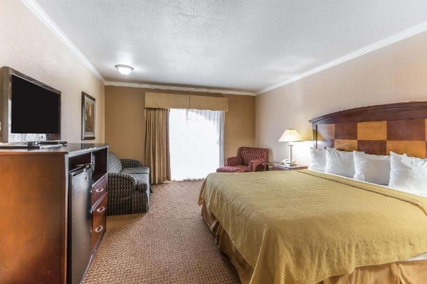 Quality Inn near Hearst Castle image 20